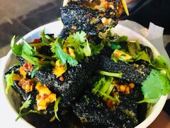 -黑色经典臭豆腐·湖南特产(太平街口店)