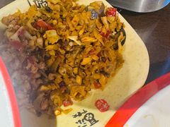 -富正毅三下锅·湘西韵味(天门山索道店)