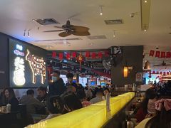 -大头虾越式风味餐厅(光明广场店)