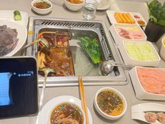 -海底捞火锅(旭辉MALL店)