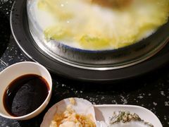 -日进一片海.生腌海鲜火锅.宵夜烧烤(三里屯总店)