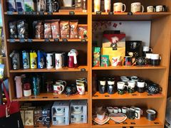 零售区-星巴克(北京广渠门名敦道店)