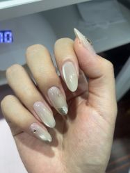 -晨·艺美甲美睫