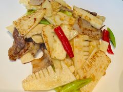 青椒甜笋炒腊肉-曾宴·楚菜(湖北省博物馆店)
