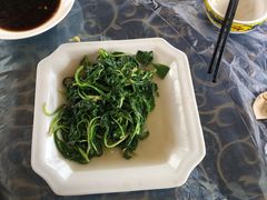 -梨云山居农家乐