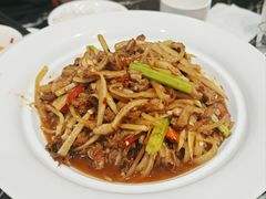 酸萝卜炒牛肚-李师傅脆肚(华强北店)