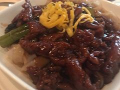 瑞士汁湿炒牛河-太平馆餐厅(尖沙咀店)