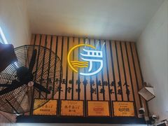 -罗氏热干牛肉面馆(玫瑰街总店)