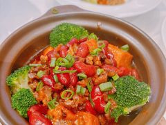 -千灯盛汇·头牌粤菜(致越优城店)