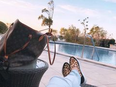 -上海滴水湖皇冠假日酒店