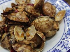 -江城燕子大排档(江汉路步行街店)