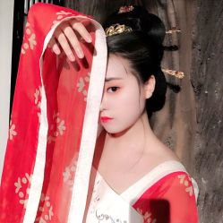 点击看大图 -盘子女人坊古装写真摄影(南京总店)