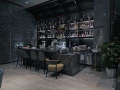 -星河吉酒店-BOND大堂吧·咖啡·简餐