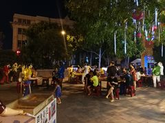 -吉庆街美食广场