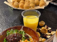 -鹿鸣山草本茶香火锅(园西路店)