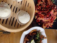 -隔壁老王·家常云南菜(花巷店)