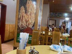 大堂-东巴谷野生菌火锅餐厅