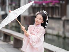 -汉仪华裳汉服旗袍·摄影写真馆(乌镇西栅店)