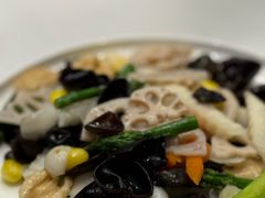 -胡记饭店(保工街店)