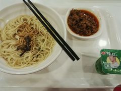 -浦东图书馆读者餐厅