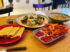 -HELLO 27 意面·沙拉·帕尼尼