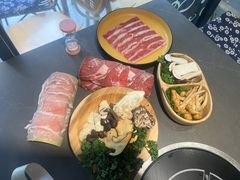 -楠小云·云南鲜菌·鲜牛自助火锅(九眼桥店)