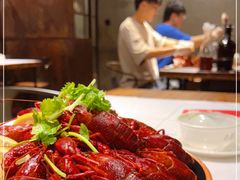 -巴厘龙虾·榜首油焖大虾(音乐学院·沿江酒馆店)