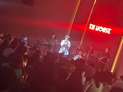 -TZ House音乐现场(来福士中心店)