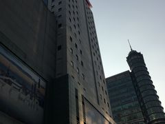 -上海第一八佰伴