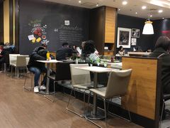 大堂-肯德基(中华路店)