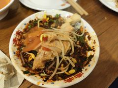 -猫爷的腔调·黔小馆(交大医学住宅区店)