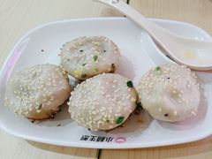 -小杨生煎(金山百联购物中心3楼店)