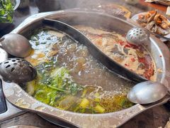 -黄利砖万峰林布依特色酸笋牛肉馆