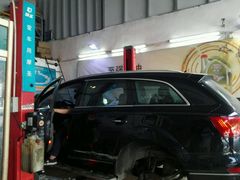 -鑫鹏浩汽车服务有限公司(荔海春城店)