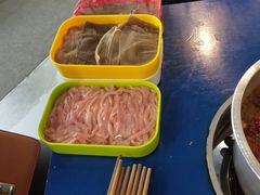 -马路边边麻辣烫联盟路店