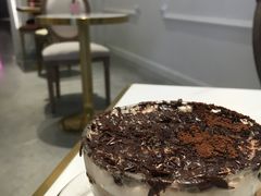 -Meet patisserie