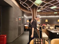 -牛YO寿喜烧·铁板烧和牛火锅自助(市府恒隆店)