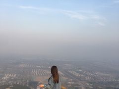 -鬼笑石后山停车场