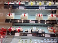 -85度C(生甜甜圈研究工坊·上海局门店)