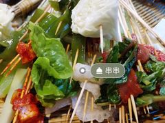 -马路边边麻辣烫(世纪金源店)