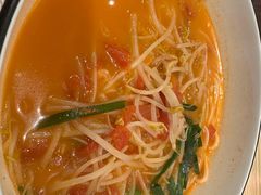 -谭仔米线(皇庭广场店)
