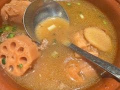 -黄泥岗·地道湖北菜(奥特莱斯店)