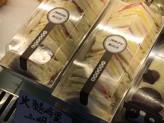 -聚利来食品(南戴河店)