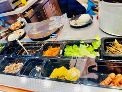 自助取餐区-贵哥卤肉卷(神力·时代广场店)