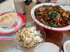 -鲁南仔·滕州炒鸡(经三路店)