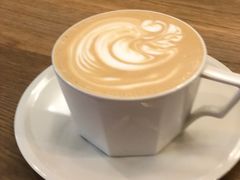 -You’ll see coffee 咖啡