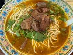 -金杨拉面王小吃面馆·牛三宝面·红烧牛肉粉