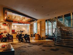 -上海松江假日酒店