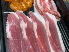 -烤路里·韩国品质自助烤肉(石路天虹4号店)