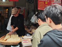 -眼镜粑粑